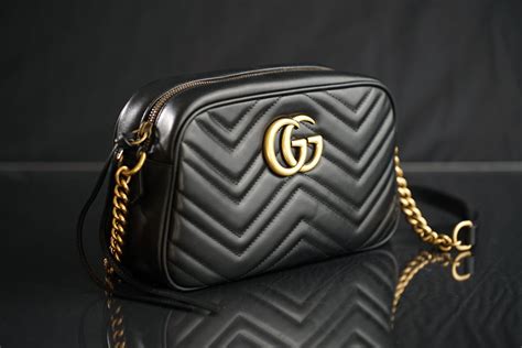 gucci famous bag.